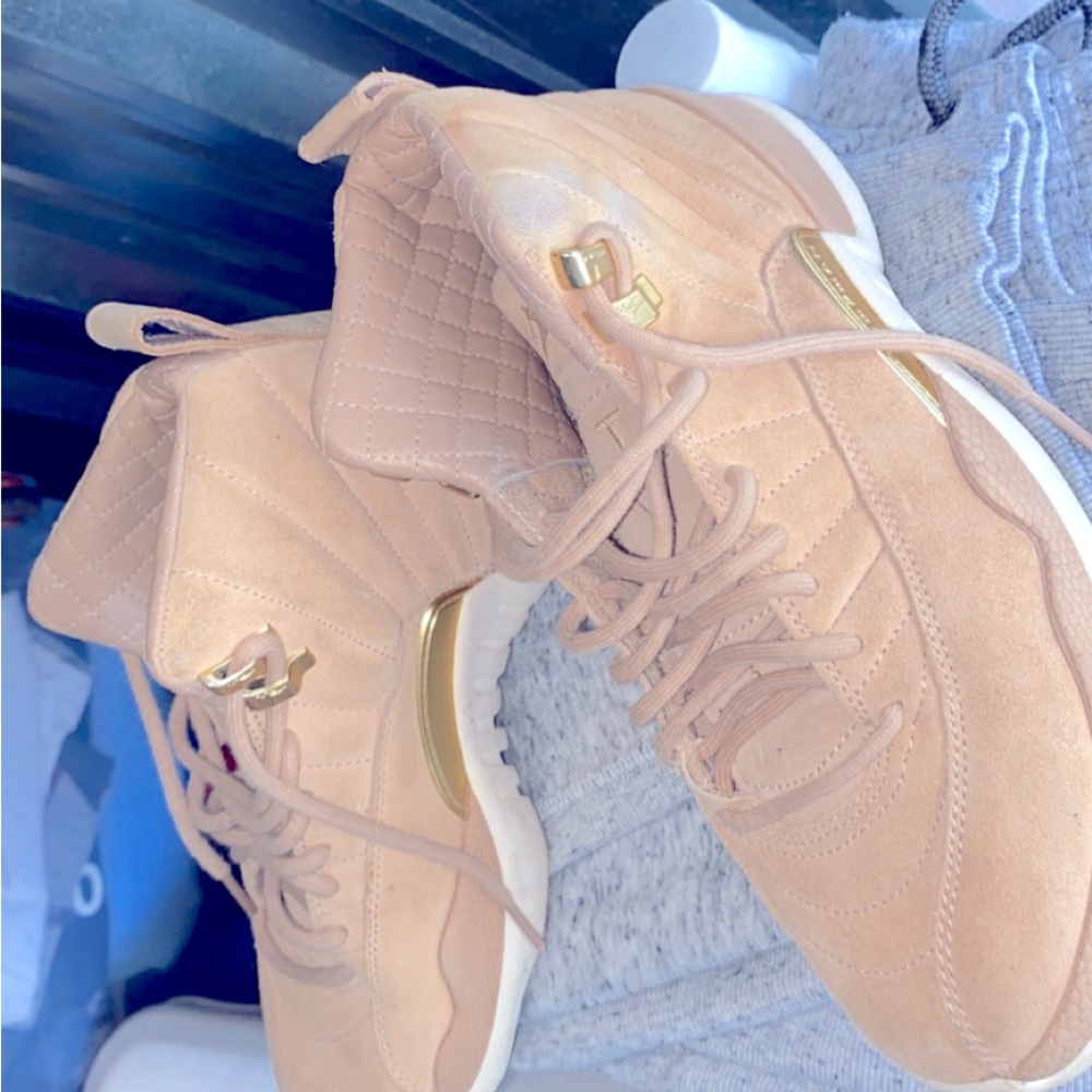 Jordan 12s